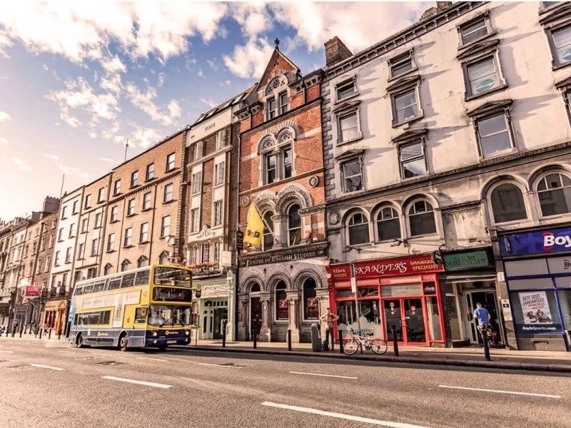 مركز الدراسات الإنجليزية - CES